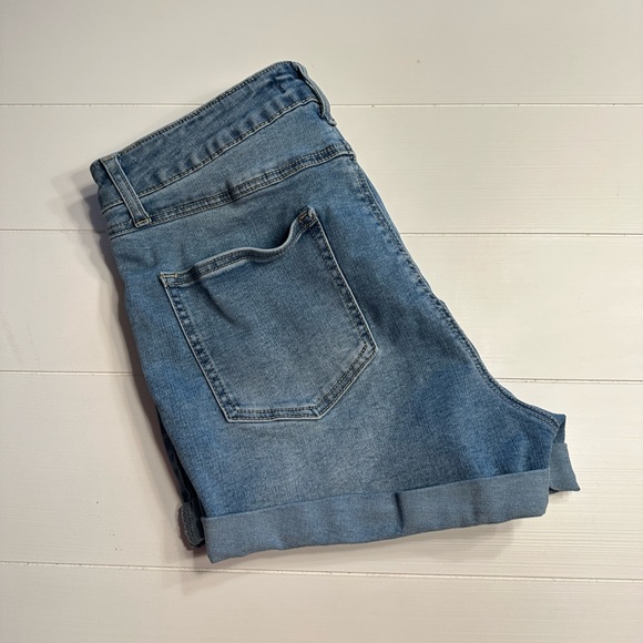 Denim bundle - Picture 5 of 6